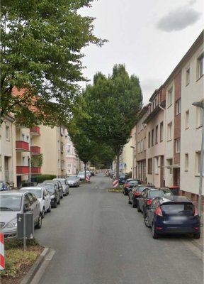 Dreifamilienhaus mit Potenzial – zentrale Lage, solide Basis, attraktive Rendite!