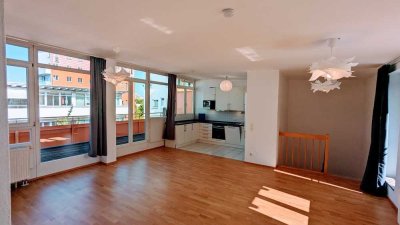 Ab 1. April 2026: Schöne Maisonette Dacherrassenwohnung  3 1/2 Zi, 2 SZ, 2 Bäder, EBK