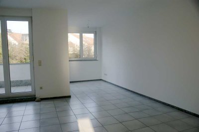 Helle 3-Zimmer Maisonette-Wohnung mit Terrassen in Bonn-Ückesdorf