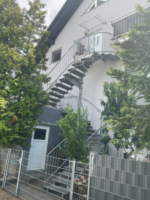 Stilvolle 3-Zimmer-Maisonette-Wohnung mit Balkon in Mannheim
