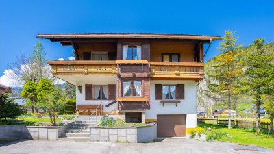 AU | Großzügiges Wohnhaus mit viel Potential