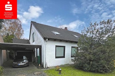 Ritterhude-Platjenwerbe: Freistehendes Einfamilienhaus mit Garten und Garage in Top Lage