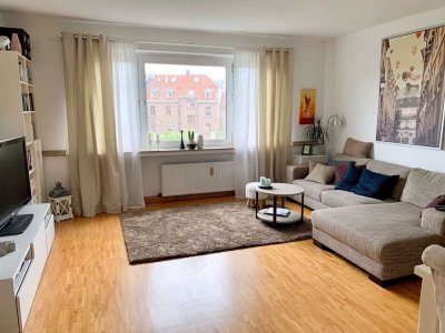 3-Zimmer-Wohnung mit Balkon in Köln-Weidenpesch Nähe Pferderennbahn