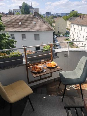 Zentrale Wohnung mit Balkon