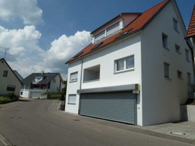 Zentral und ruhig gelegene 2,5 Zimmer Wohnung