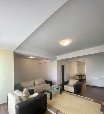 Schöne und vollständig renovierte 1,5-Zimmer-Wohnung mit Einbauküche in Halberstadt