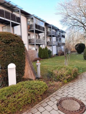 Ab 60 Jahre: 2 Zi Terrassenwohnung in
Seniorenwohnanlage zu vermieten.
850 € - 55 m² - 2.0 Zi.