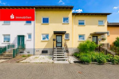 Frankfurt-Berkersheim: Familienfreundliches Reihenmittelhaus mit ca. 175 m² Wohnfläche und Garage