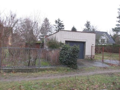 Kleines Einfamilienhaus in Berlin Hellersdorf(mit eingetragenem Wohnrecht/Nießbrauch)