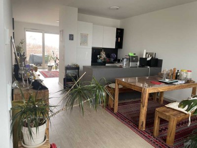 Nachmieter gesucht: wunderschöne helle 3-Zi-Wohnung mit Blick ins Geüne