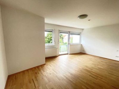 KL-Nähe PRE-Park - Schönes Reihenendhaus mit Terrasse, 2 Balkonen & Sauna
