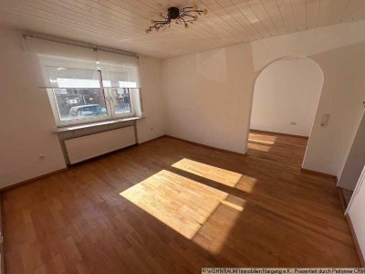 ORTSKERN MAINZ-FINTHEN: Helles und freundliches EFH mit kleinem Hof und Dachterrasse