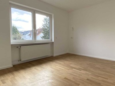 Ihr neues zu Hause in Mörfelden: 2-Zimmer-Erdgeschosswohnung mit Balkon und Einbauküche