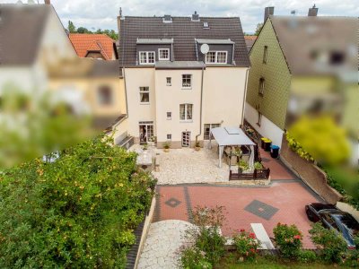 ***HERNE SODINGEN***HOCHWERTG RESTAURIERTES 2-3 FAM.-HAUS MIT  993m² PARKÄHNLICHEN GRUNDSTÜCK