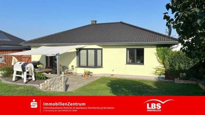 Modernes Wohnen mit Gartenparadies