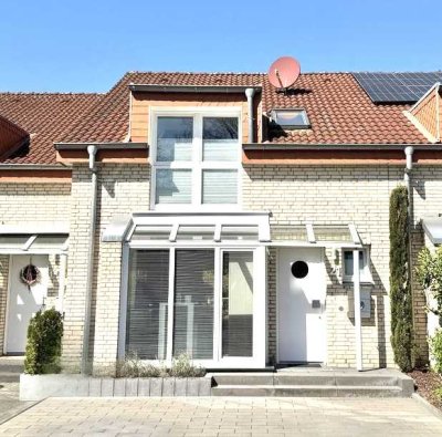 Top saniertes Reihenmittelhaus mit sonnigem Süd-Wintergarten in ruhiger Lage