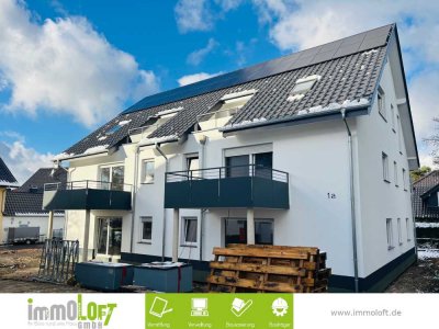 **NEUBAU**ERSTBEZUG**3-Zimmer-DG-Wohnung mit Balkon + EBK**WBS erforderlich**