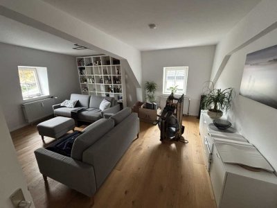 Helle, zentrale 4-Zimmer-Wohnung