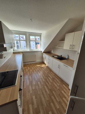 Helle 4-Raum-Dachgeschosswohnung in der Eisenacher Innenstadt
