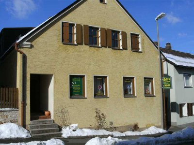 Ruhige DG-Wohnung/Zentrale Lage/45qm Dachterrasse