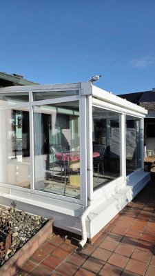 Exklusiver Bungalow in Ernsgaden - Wohnen auf 177 m² mit Wintergarten, Sauna & Traumgrundstück!