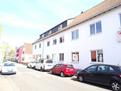 neurenovierte 3-ZKB Wohnung ideal für 1 - 2 Personen