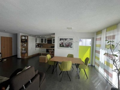 Attraktive 4-Zimmer Wohnung mit Balkon in Langenau