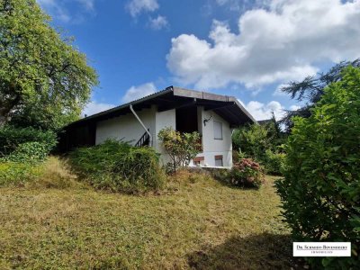 Ideales Wochenend-/ Feriendomizil! Kleines Einfamilienhaus in Randlage und nahe des Secker Weihers!