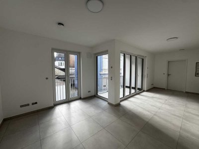 TRIER - nahe Zentrum - Erstbezug Apartment mit Loggia und Stellplatz