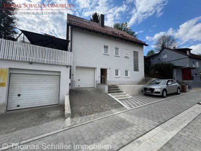 Charmantes EFH mit traumhafter Aussicht, 3 Garagen und Garten