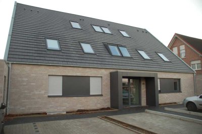 Top-moderne 3 Zimmer Wohnung mit Loggia und Stellplatz