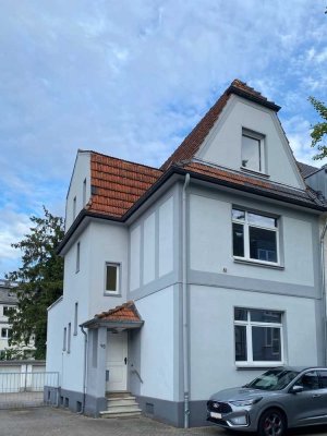 Modernisiertes Einfamilienhaus in ruhiger Innenstadtlage