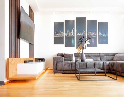 *wunderschönes Wohnambiente, 4 Zi, ca. 108 m², inkl. EBK, lux. Möblierung u. Balkon, zentrumsnah*