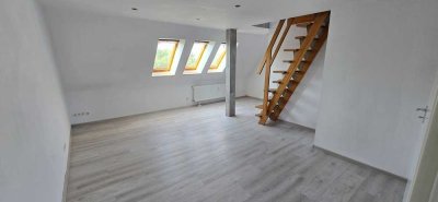 Dachgeschosswohnung in ruhiger Umgebung