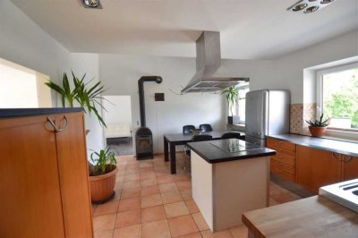 Neu sanierte 4,5 Zimmer-EG-Terrassenwohnung zum Selbstbezug!!
