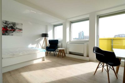 Stilvoll möblierte Lichtoase mit Balkon und hochwertiger Markenküche – einziehen und wohlfühlen