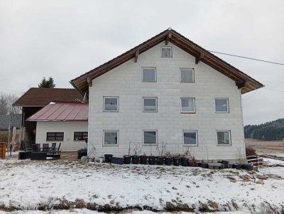 Haus Wohnung Bauernhaus im Allgäu 1200 € - 160 m² - 4.5 Zi. Haustiere erlaubt.