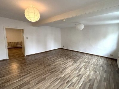 2-ZKB  im 1. OG (Fachwerkhaus) in optimaler Innenstadtlage