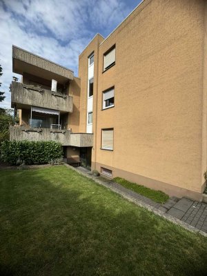 Gemütliche 4-Zimmer-Wohnung mit Balkon und Garage in gepflegter Wohnanlage