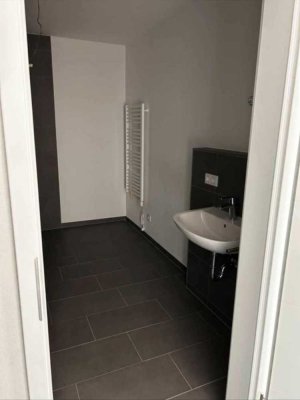 Moderne Wohnung im Neubau - hell, ruhig & großzügig (ab sofort)