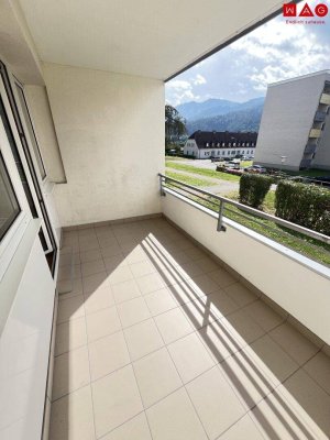 Sanierte Großraumwohnung auf 127m²! 5-Zimmerwohnung mit Loggia!