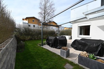 NUSSDORF Familienfreundliche 4-Zimmerwohnung mit Garten &amp; Carport