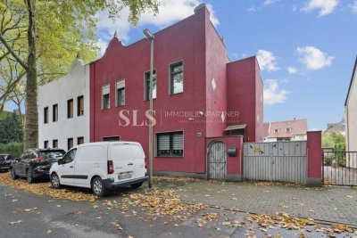 Großzügiges Zweifamilienhaus mit Garten in Duisburg Neumühl