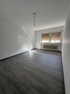 Renovierte 2-Zimmer-Wohnung mit Balkon in Mörfelden-Walldorf