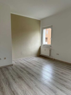 Helle, charmante Zweizimmerwohnung mit Balkon