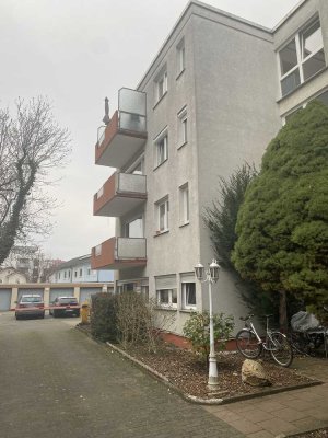 Helle 3-Zimmer-Wohnung mit Balkon & Garage – Ruhige Lage in zentralem Hanau