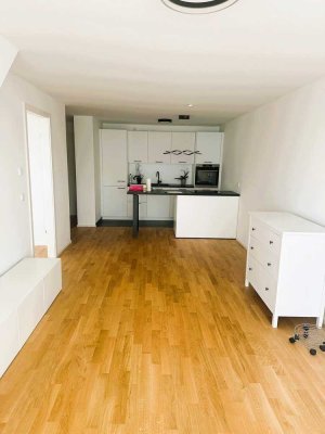 Moderne Helle 2,5 Zimmer Wohnung mit Balkon, Stellplatz in zentraler Lage von Korb zu verkaufen