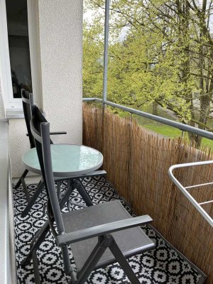 Ansprechende 1-Zimmer-Wohnung mit Balkon und Einbauküche in Kiel