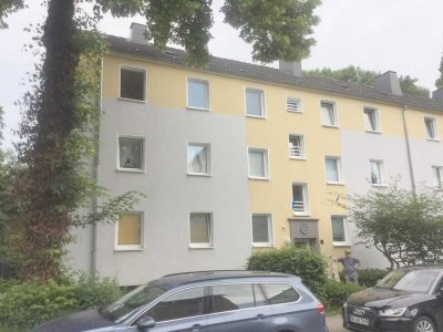 Komm nach Kettwig!! 3 renovierte Zimmer mit Balkon in ruhiger Nebenstraße