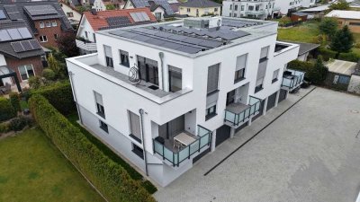 3-Zimmer-Wohnung im 1. Obergeschoss mit Balkon und Einbauküche